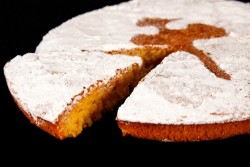 Disfruta de productos ya elaborados |TARTA DE ALMENDRAS | FrutasNieves