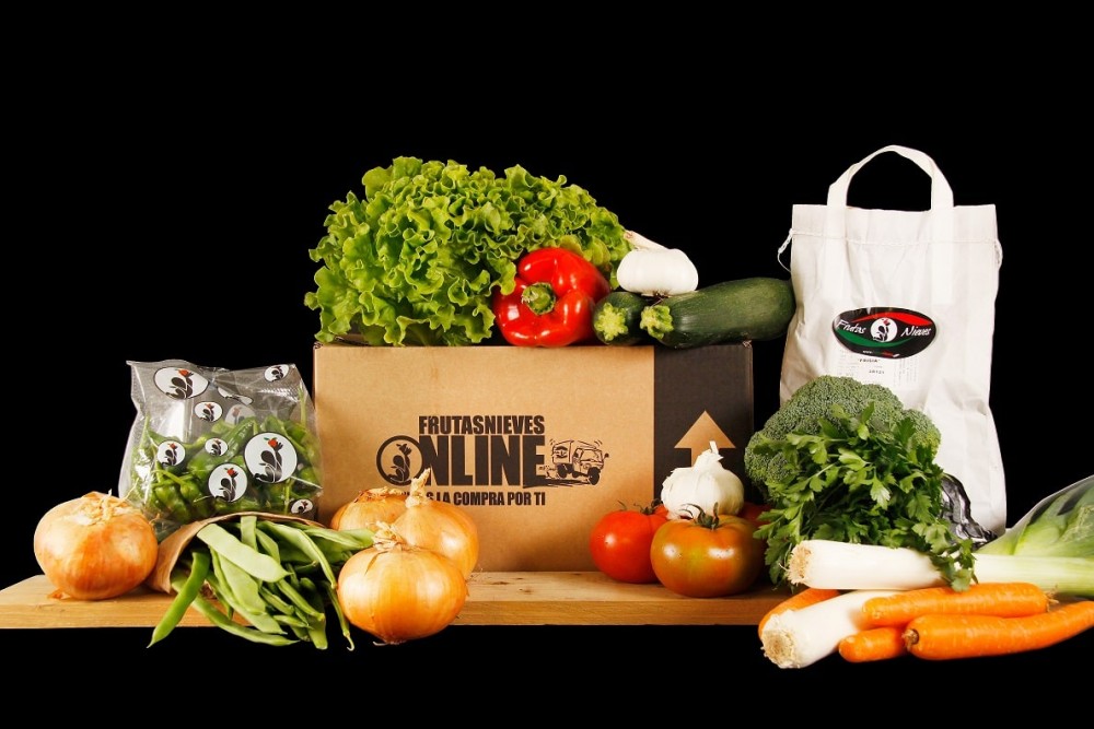 Compra Verdura de Temporada | CAJA VERDURA BASICA | FrutasNieves
